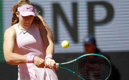 Maja Chwalinska - Mirra Andreeva en directo | Comienza el primer set de la final de Roland Garros