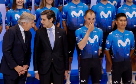 Telefónica encarga a una agencia la búsqueda de un comprador para el patrocinio del equipo ciclista Movistar