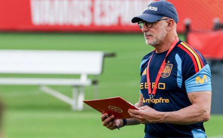 Mundial 2026, últimas noticias en directo | Luis de la Fuente tiene a sus 26 por primera vez