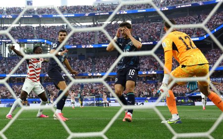 Estados Unidos, buen juego, goles y ‘celebrities’ ante una Paraguay con un ataque de nervios