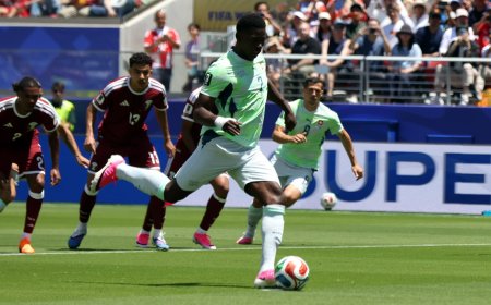 Qatar - Suiza en directo | Embolo adelanta a Suiza de penalti