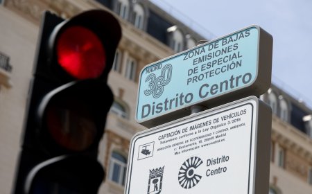 Una asociación de automovilistas pide paralizar el cobro de multas por la zona de bajas emisiones y acusa a Madrid de “ignorar” a la justicia
