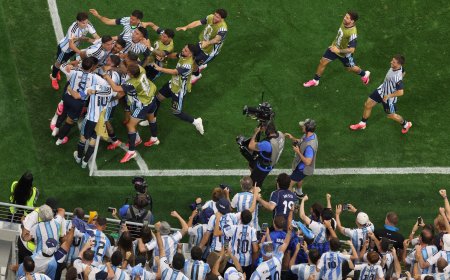 El viejo Messi conmueve al mundo: otro doblete lo convierte en el máximo goleador de la historia del torneo