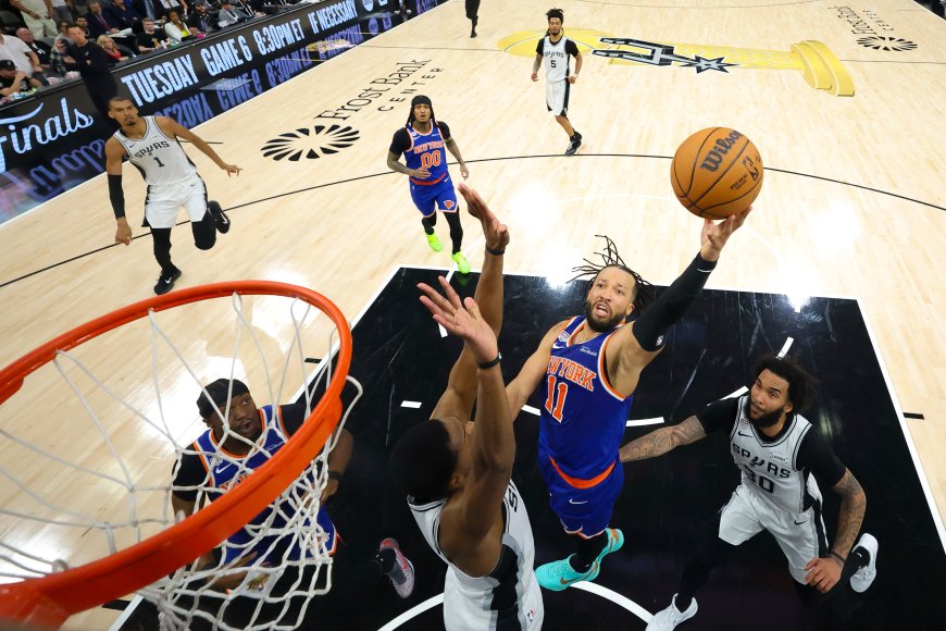 Los Knicks de un estelar Brunson se proclaman campeones de la NBA por primera vez desde 1973