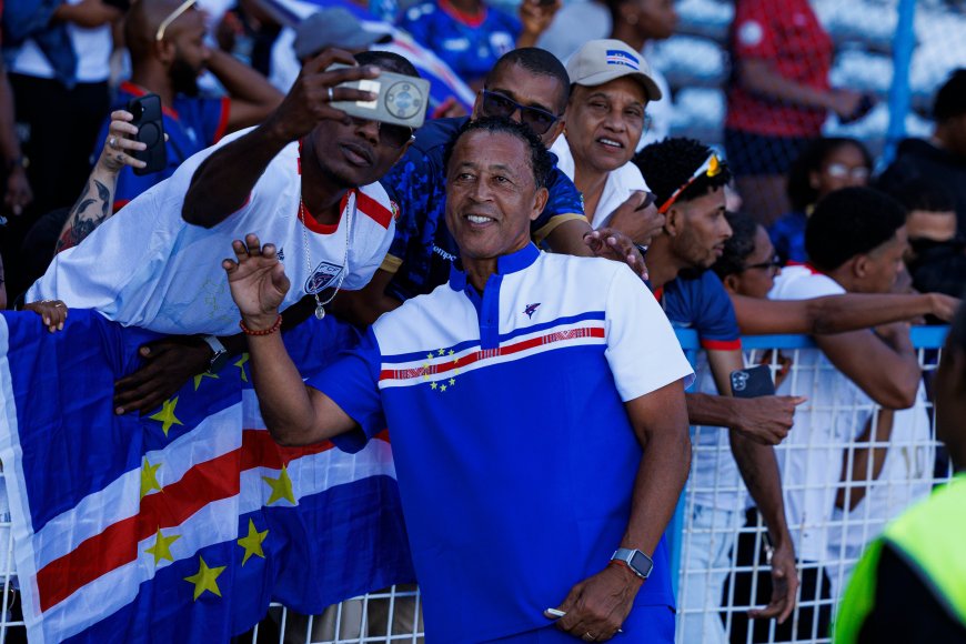 Bubista, de jugar en el Badajoz a llevar a Cabo Verde al Mundial como seleccionador