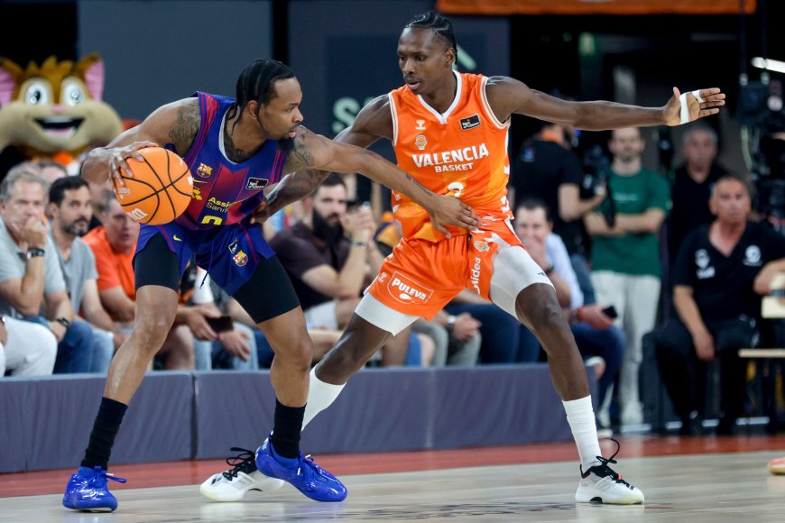 Clyburn sofoca hasta el límite a un Valencia Basket feroz