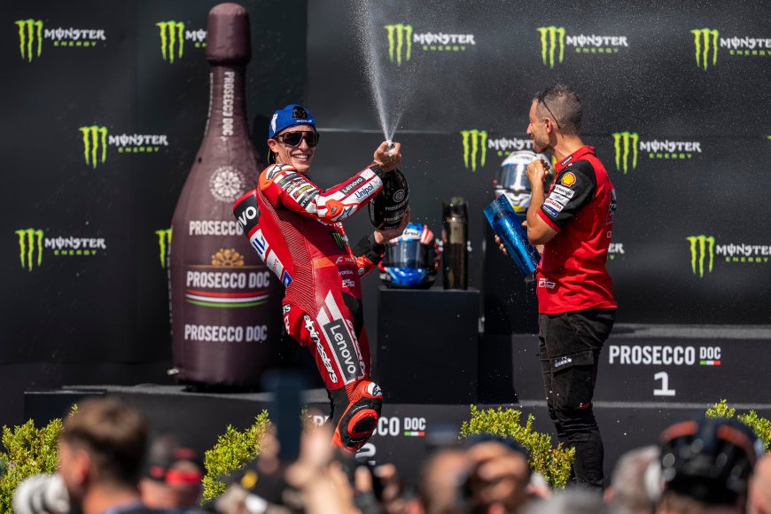 Marc Márquez confía en Ducati para la nueva era de MotoGP y renueva hasta 2028