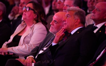 Joan Laporta toma posesión como presidente con la bendición económica de Tebas y un mensaje al Madrid