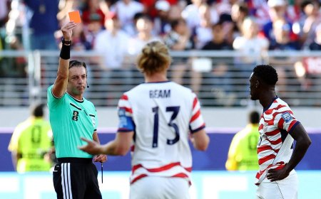 La FIFA retira la tarjeta roja al estadounidense Balogun y el delantero podrá jugar el partido de octavos contra Bélgica