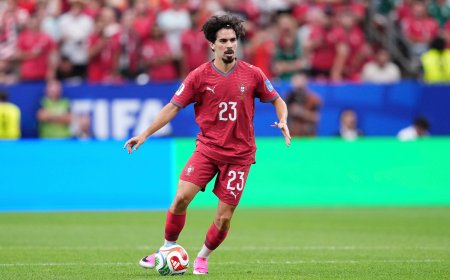 Vitinha, el genio que mueve a Portugal, desafía a España en el duelo entre los dos centros del campo más extraordinarios del Mundial
