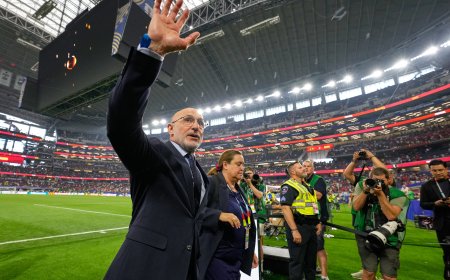 Al fin del mundo con Rodri y De la Fuente