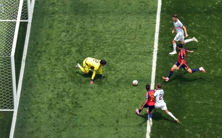 España - Bélgica en directo | España vence a Bélgica con goles de Fabián y Milkel Merino y jugará las semifinales contra Francia