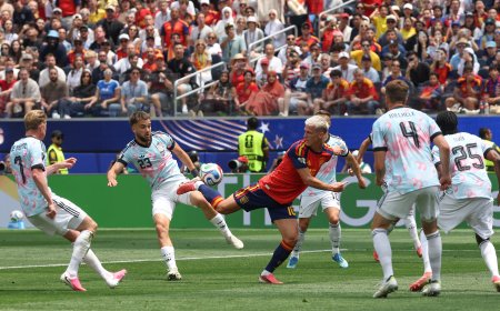 Dani Olmo y el efecto del rubio platino ante Bélgica: así se ha ganado el azulgrana un puesto en el once