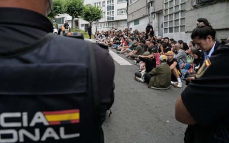 Desahuciada en Madrid la familia de Dulce, madre de cinco hijos, pese a la intervención de la ONU