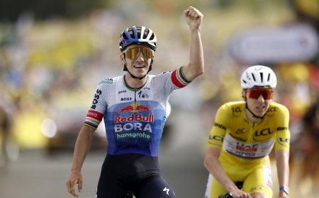 Remco Evenepoel gana la etapa y ocupa en el Tour de Francia el lugar de un Vingegaard caído