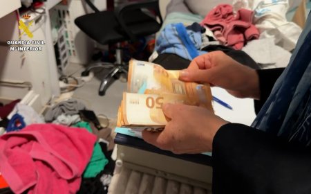 Cae una red de estafas bancarias con una base de datos robados a medio millón de usuarios y casi 2.000 víctimas identificadas