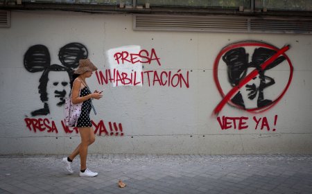Enfado y resignación en Vallecas tras perder la concesión del estadio del Rayo: “Lo tenían que haber hecho hace tiempo”