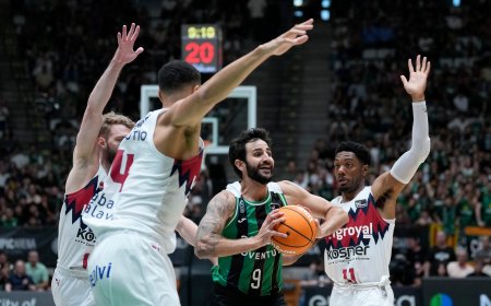 La magia sigue en la ACB: Ricky Rubio renueva por la Penya