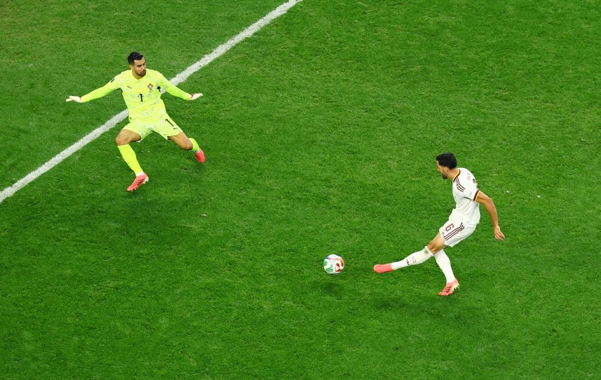 Portugal - España, el partido de octavos de final del Mundial en directo | Cucurella: “En estos partidos los héroes son los que saltan desde el banquillo”