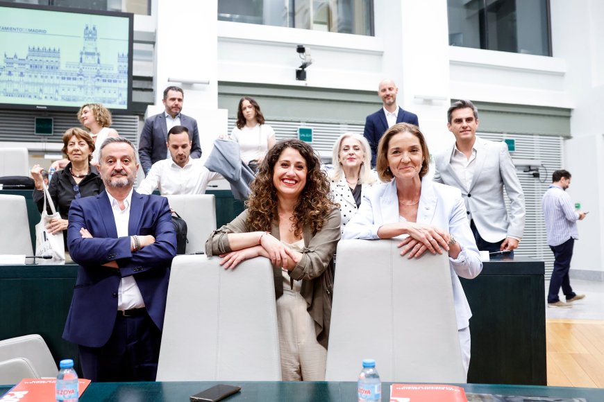 Las claves de la victoria de Reyes Maroto: las agrupaciones de Latina, Hortaleza y Villaverde decidieron las primarias contra Enma López