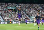 La marca Flick se impone en el Barça, que tritura al Elche en su estreno en Liga