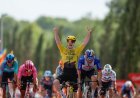 Brennan vuelve a rematar otra lanzadera perfecta del Visma en la Vuelta a España