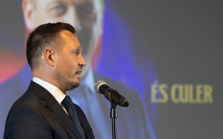 El Barcelona se reformula: más joven y menos nombre