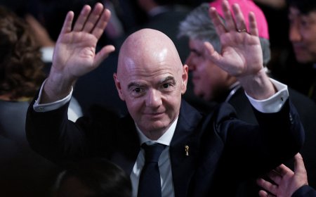 La UEFA, la AFC y la Concacaf se unen para cargar contra Infantino por la propuesta de vender una participación del Mundial