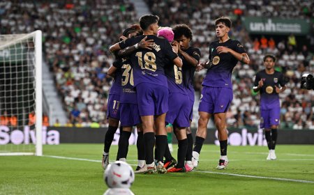 Elche - Barcelona en directo | El Barcelona se da un festín ante el Elche en su estreno en la Liga