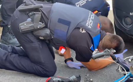 Un ciclista de unos 80 años, grave tras ser arrollado por una furgoneta en Villaverde