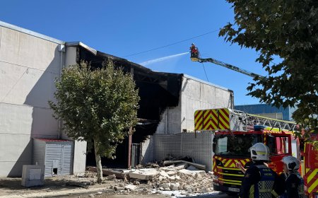 Un incendio calcina parte de los estudios donde se graba ‘MasterChef’ en Madrid