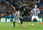 El Atlético vence pero no convence ante una sólida Real Sociedad