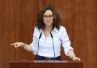 Ayuso se abre a negociar una carrera profesional para los docentes con “hasta 350 euros más al mes”