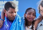 Tigst Assefa se lesiona a dos kilómetros de batir el récord del mundo de maratón en Berlín