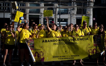 Las educadoras infantiles resisten la huelga pese a perder más de 3.000 euros: “Me preocupa llegar a fin de mes, pero ya era difícil antes”