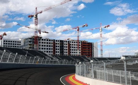 Choque entre el Ayuntamiento de Madrid y Consumo por los pisos turísticos de la F1