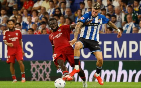 El Espanyol rescata un punto de infarto ante un Sevilla que resistió con uno menos