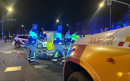 Un motorista de 47 años muere tras chocar contra un coche en la avenida de Los Poblados de Madrid