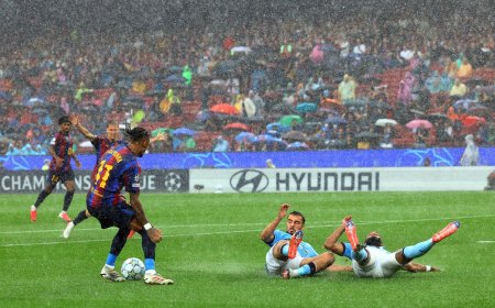 Raphinha lidera la goleada del voraz Barça al Feyenoord