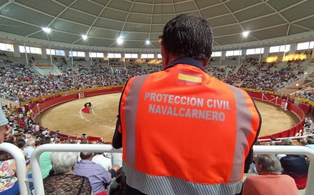 Herido muy grave un hombre al ser corneado en el último encierro de las fiestas de Navalcarnero