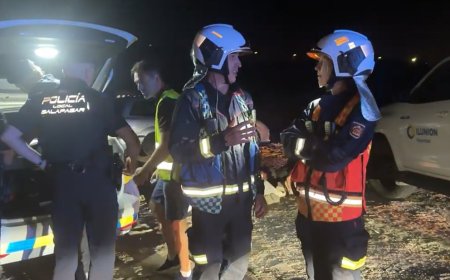 Un menor muy grave y otro leve al ser golpeados por un tren de Cercanías en Madrid en Galapagar