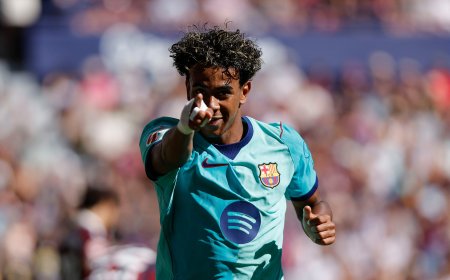 Lamine Yamal desafía a Mbappé en la carrera por el Balón de Oro: “Este año me lo merecería yo”