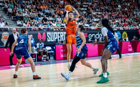 Elena Buenavida guía al Valencia Basket hasta su cuarta Supercopa de España