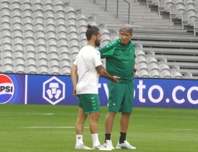 El séptimo plan de Manuel Pellegrini en el Betis debuta en la Champions 21 años después
