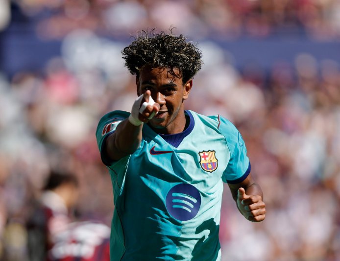 Lamine Yamal desafía a Mbappé en la carrera por el Balón de Oro: “Este año me lo merecería yo”