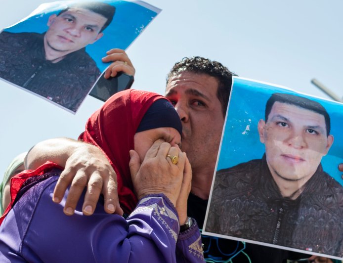 La jueza procesa a los dos policías investigados por la muerte por asfixia de Abderrahim en Torrejón de Ardoz