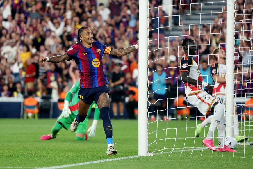Barcelona - Rayo Vallecano en directo | Marc Bernal: “Raphinha es un referente porque nos ayuda mucho a todos”