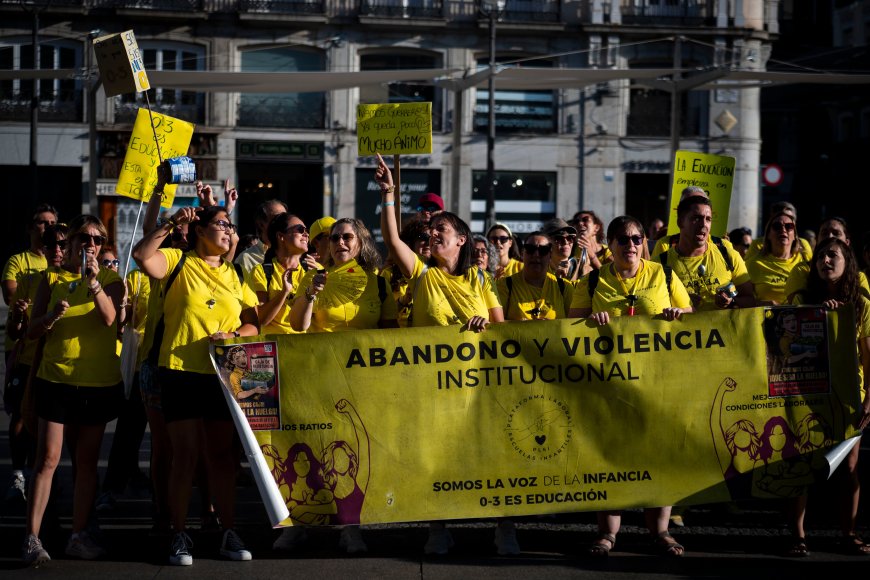 Las educadoras infantiles resisten la huelga pese a perder más de 3.000 euros: “Me preocupa llegar a fin de mes, pero ya era difícil antes”