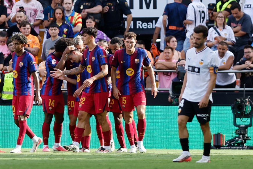 El Barça disfruta en Mestalla a costa de un pobre Valencia