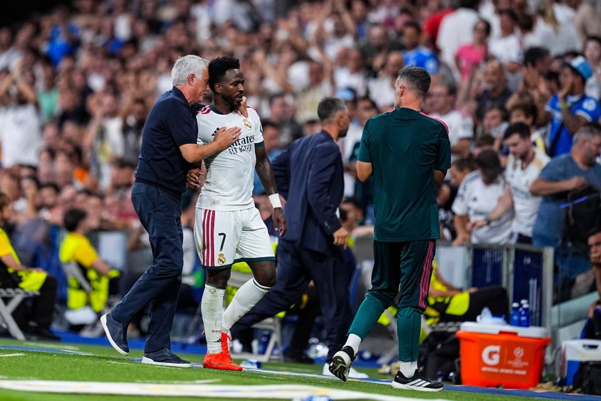 José Mourinho: “Vinicius no está a tope, lo vemos todos, pero merece todo mi respeto”